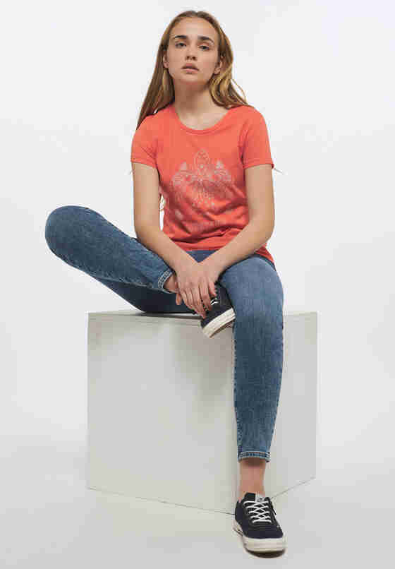 T-Shirt Style Alexia C Print, Rot, model