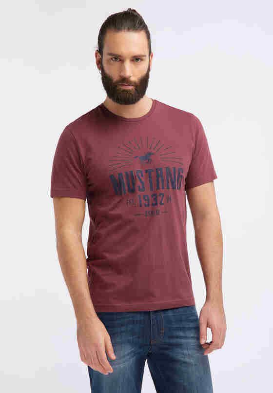 T-Shirt Label-Shirt, Rot, model