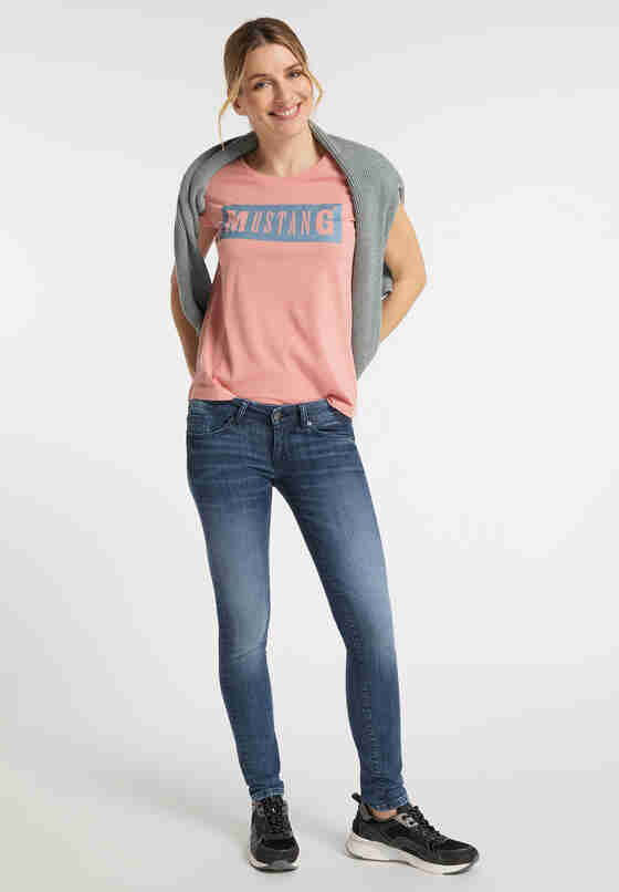 T-Shirt Style Alina C Logo Tee, Rosa, model