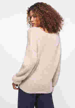 Sweater Style Carla V Sweater