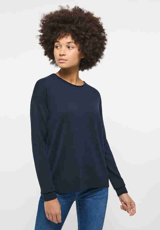 Sweater Style Carla UB Fine Knit, Blau, model