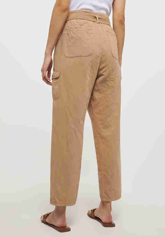 Hose Style Belted Cargo Pants, Braun, model