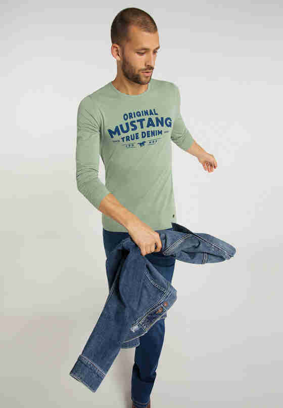 T-Shirt Langarmshirt, Grün, model