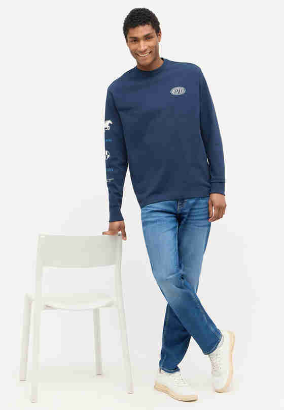 T-Shirt Sweatshirt, Blau, model