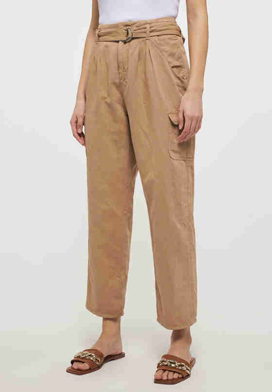 Hose Style Belted Cargo Pants, Braun, model