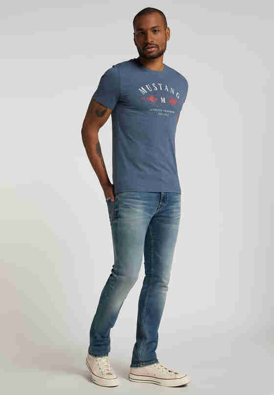 T-Shirt Style Aaron C Print, Blau, model